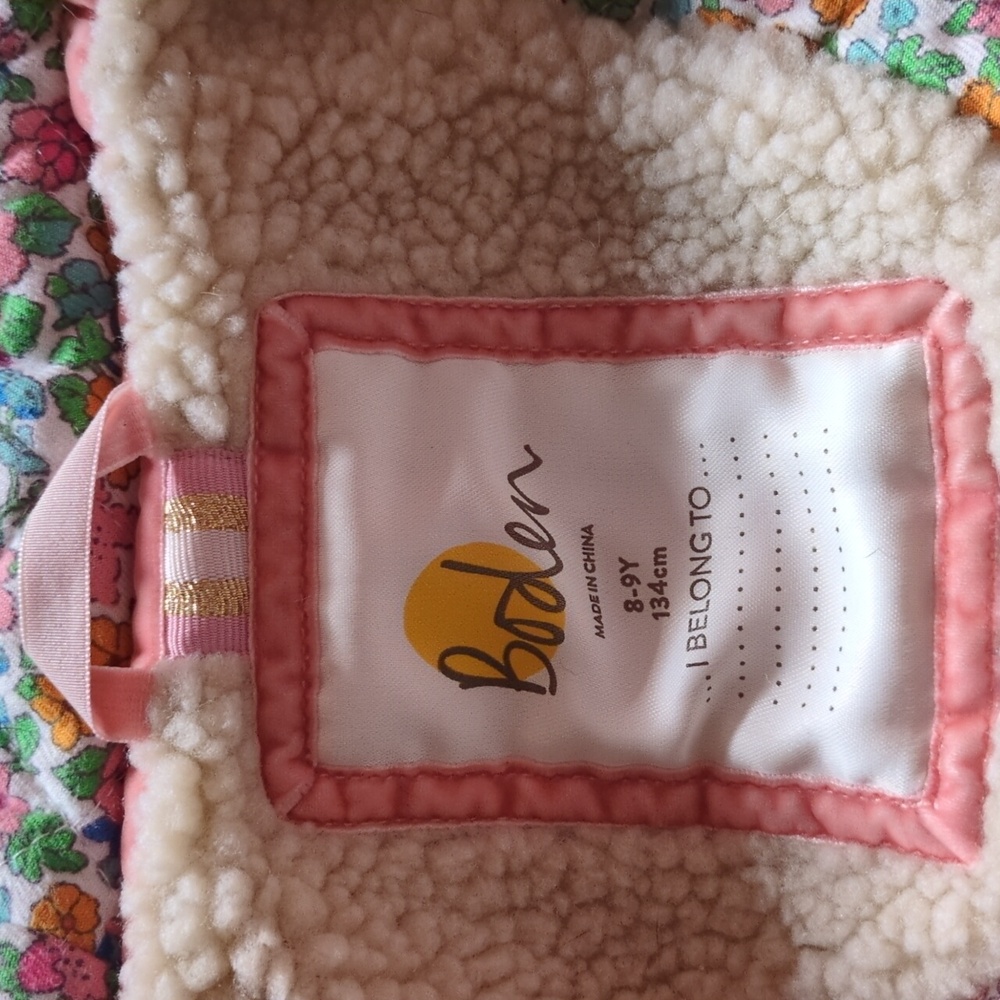 Girls Boden Winter Coat, Great Condition, Soft - Picture 7 of 9